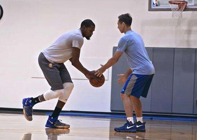 为球队扩大 为球队扩大