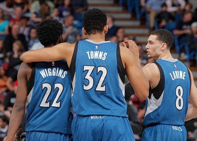 氛围瞬间凝 氛围瞬间凝